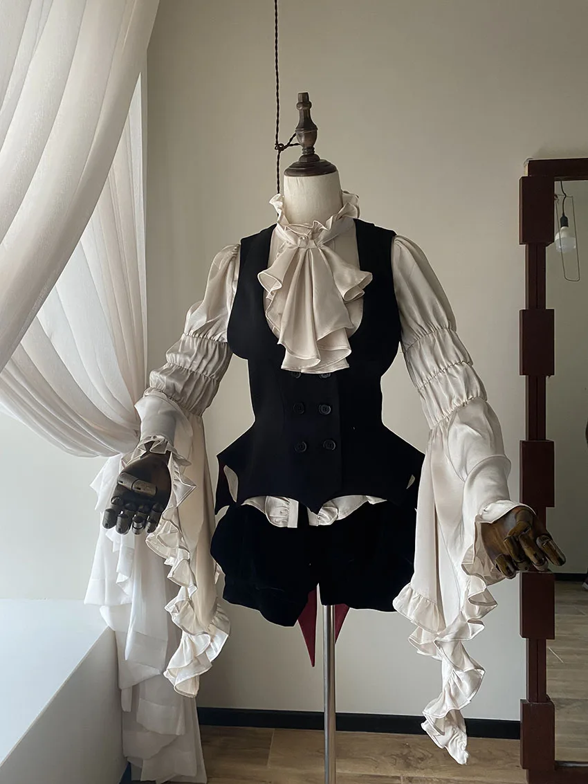 PRE ORDER / 1 months Nocturne/Gothic Bat Vest Ouji Lolita by FlowerFairyDaily