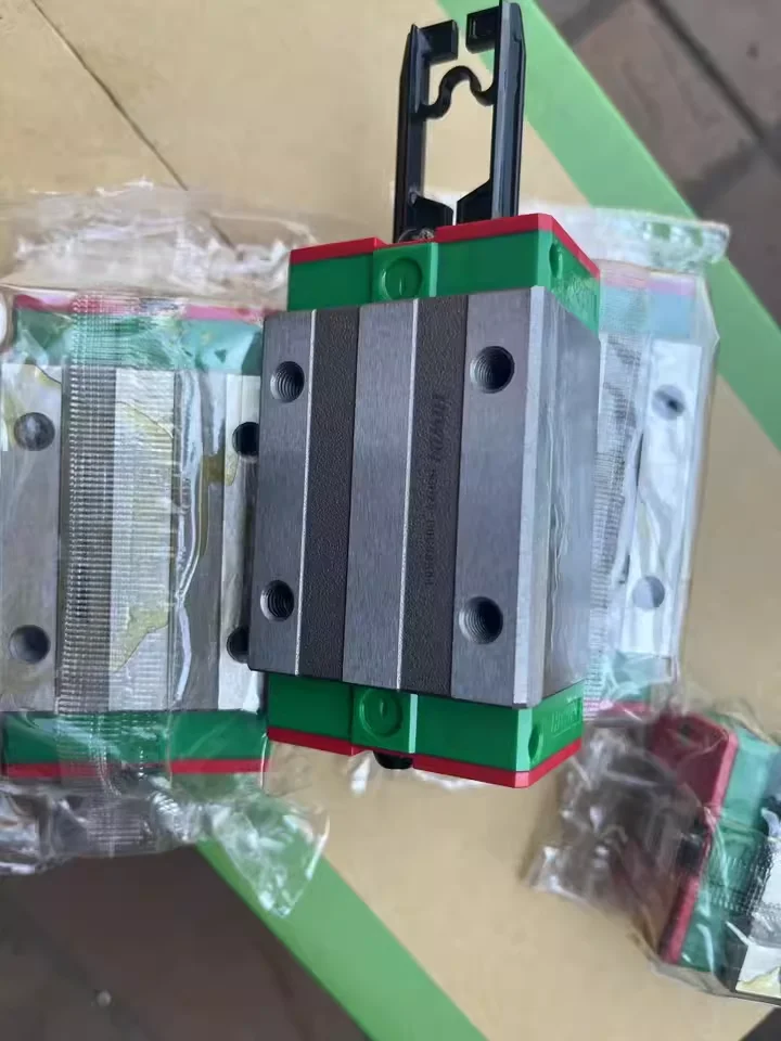 1 Stück Original Hiwin Block HGH15CA HGH20CA HGH25CA HGH30CA HGH35CA HGW15CC HGW20CC HGW25CC HGW30CC HGW35CC Schlittenführungsschiene – Detail 12