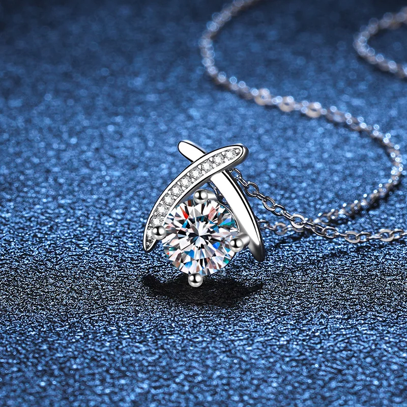 Collier en argent sterling 925 - Détail du pendentif et de la chaîne