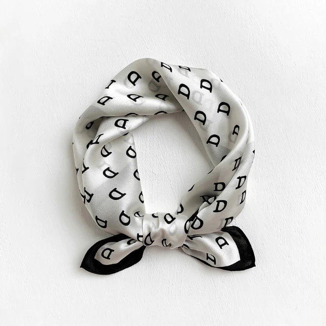 Scarf 100% Silk Bandana Women Square Scarves Wrap Kerchief Mulberry Spring Fashion Luxury High Quality Headband Hijab Shawls 28102-1