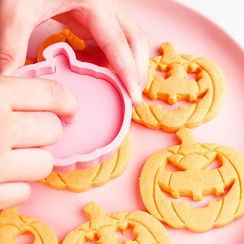 

13PCS/ Set Halloween Cookies Cutters Embossing DIY 3D Pumpkin Face Biscuit Fondant Stamp Cake Decorating Tool Baking Supplies