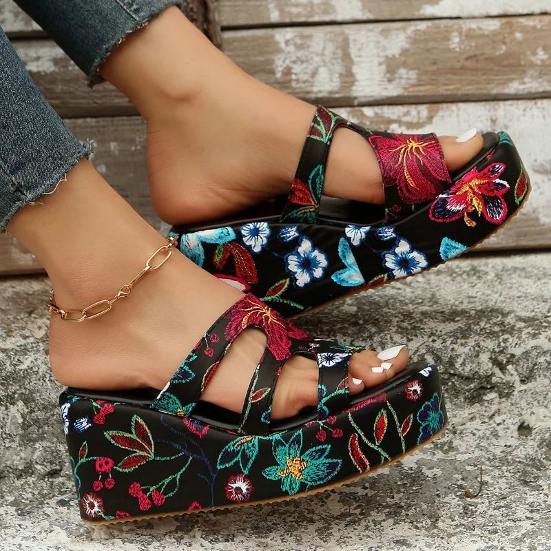 

Women Wedge Slippers Peep Toe Chunky Platform Shoes Woman Summer New Bohemian Style Print Thick Bottom Gladiator Plus Size 35-43