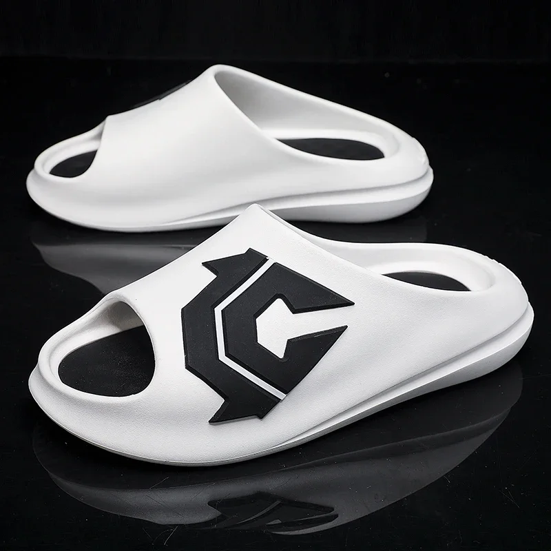 Trendy Men's Fashion Slippers Indoor Home Summer Beach Outdoor Slippers Men's Slipper Platform Slippers Men's Flats