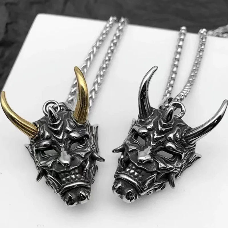 

Japanese Oni Samurai Necklace Punk Personality Demon Ghost Mask Pendant Necklaces Men Jewelry Hip Hop Rock Long Chain Jewelry