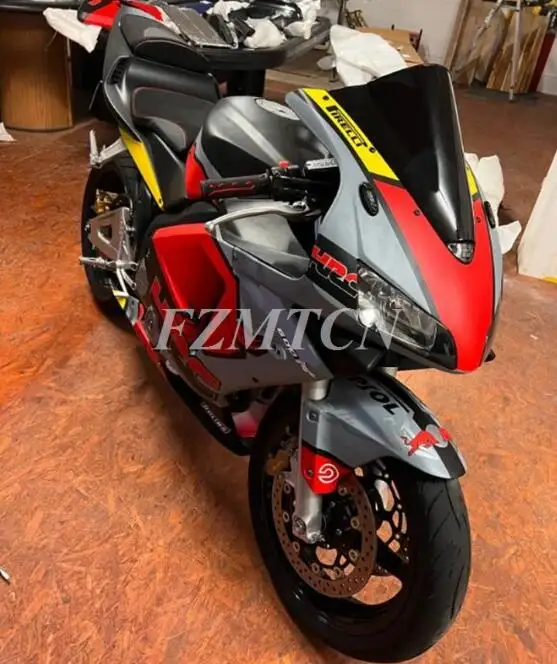 

Комплект обтекателей для мотоцикла HONDA CBR1000RR 2006 2007 06 07