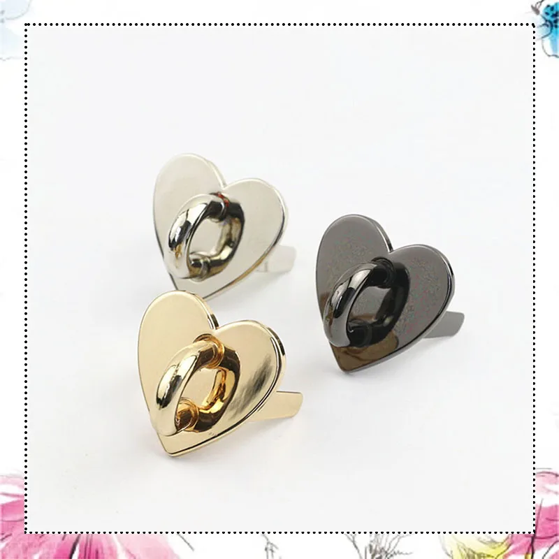 

5Pcs Metal Heart O Ring Buckles Clasp Non-detachable Arch Bridge Hook Pendant DIY Bag Hardware Decorate Accessories