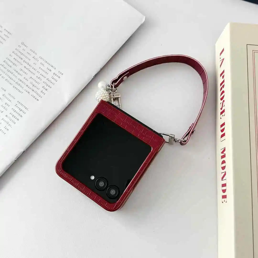Unique Fashion Heart Bowknot Silicone Strap Leather Phone Case Cover