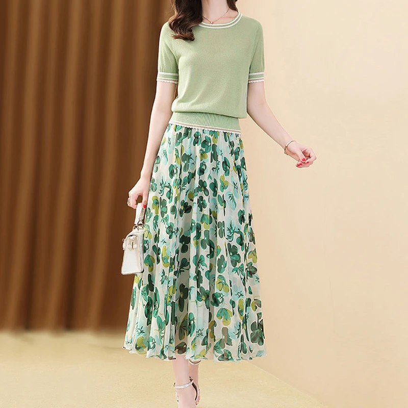 Two Piece Set Women Outfit 2023 Trendy Bright Silk Patchwork Short Sleeve Knitted T Shirt Floral Print Elegant Long Skirts Ropa
