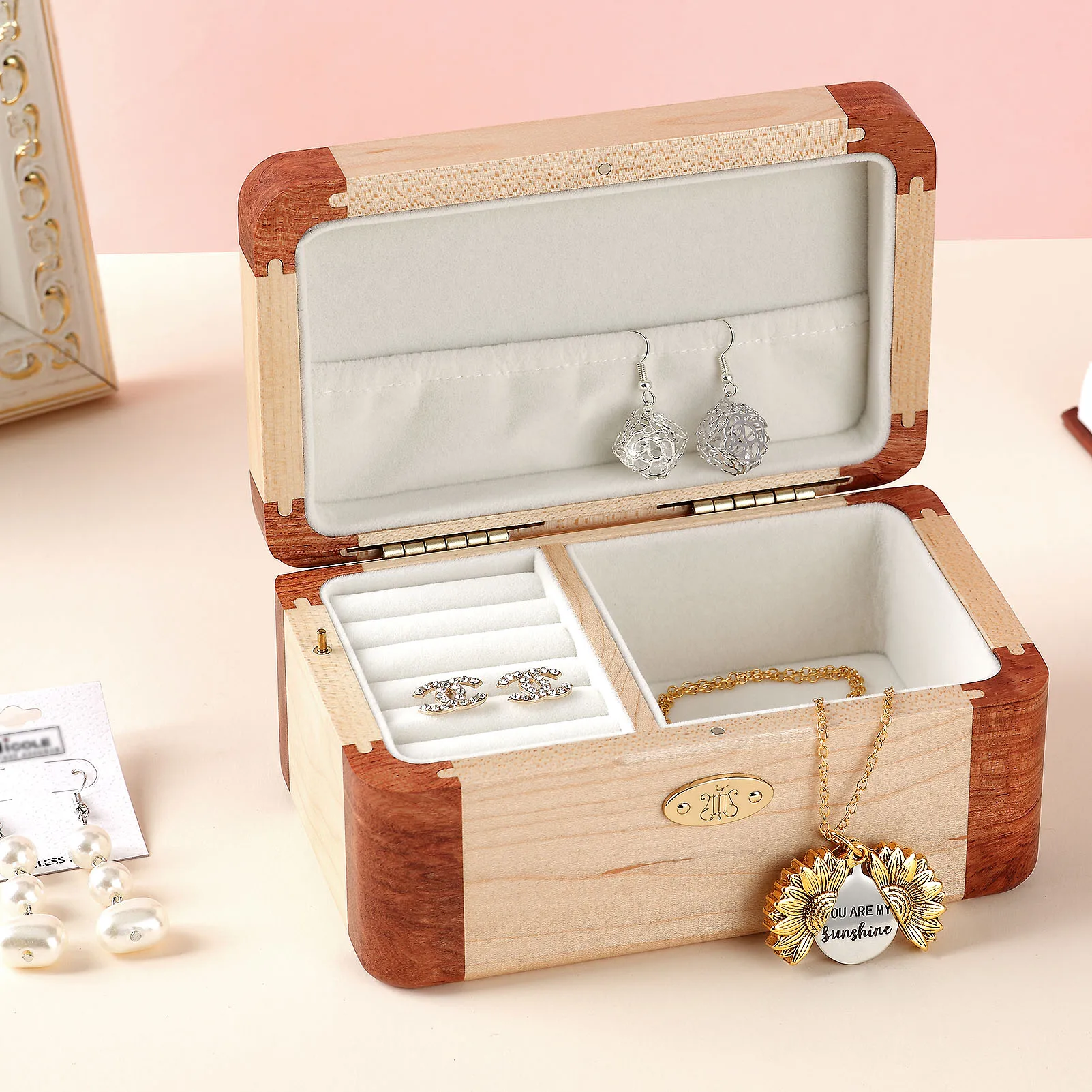 

SOFTALK Moonlight Densetsu Solid Wood wooden box Music Box Birthday, Christmas, Valentine's Day Gift