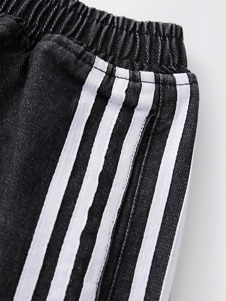 Men s Denim Shorts Elastic Waist Striped Summer Casual Shorts with Pockets - Stylish Streetwear for a Cool Look