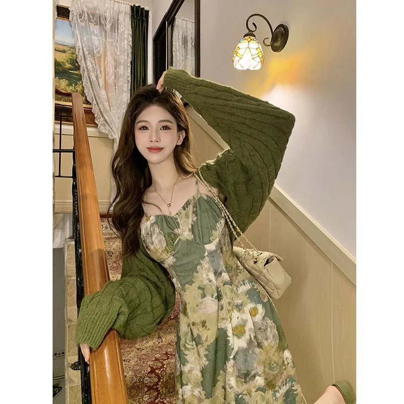 

French Celebrity Temperament Corduroy Slip Dress Women's Autumn Broken Flowers Thin Temperament Long Skirt