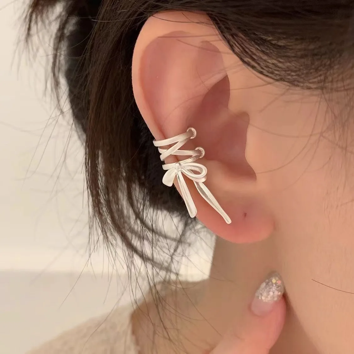New Design Vintage Light Luxury Exquisite Bow Ear Cuff Women Fashion Cute Non-Piercing Ear Clips Earrings Jewelry Party Gift ear clip earrings clip earrings ear clip fashion earrings ear accessories