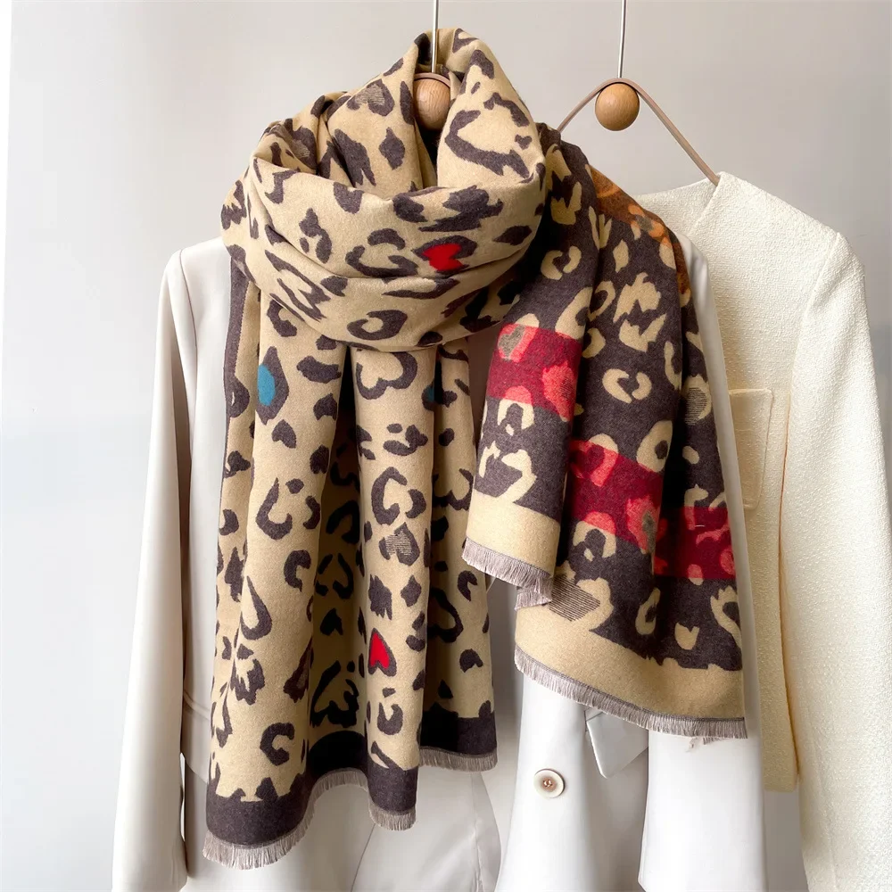Original Designer Brand 목도리 Leopard Scarf Autumn Winter Double-sided Warm Cashmere Fashion Shawl Scarves for Women Men