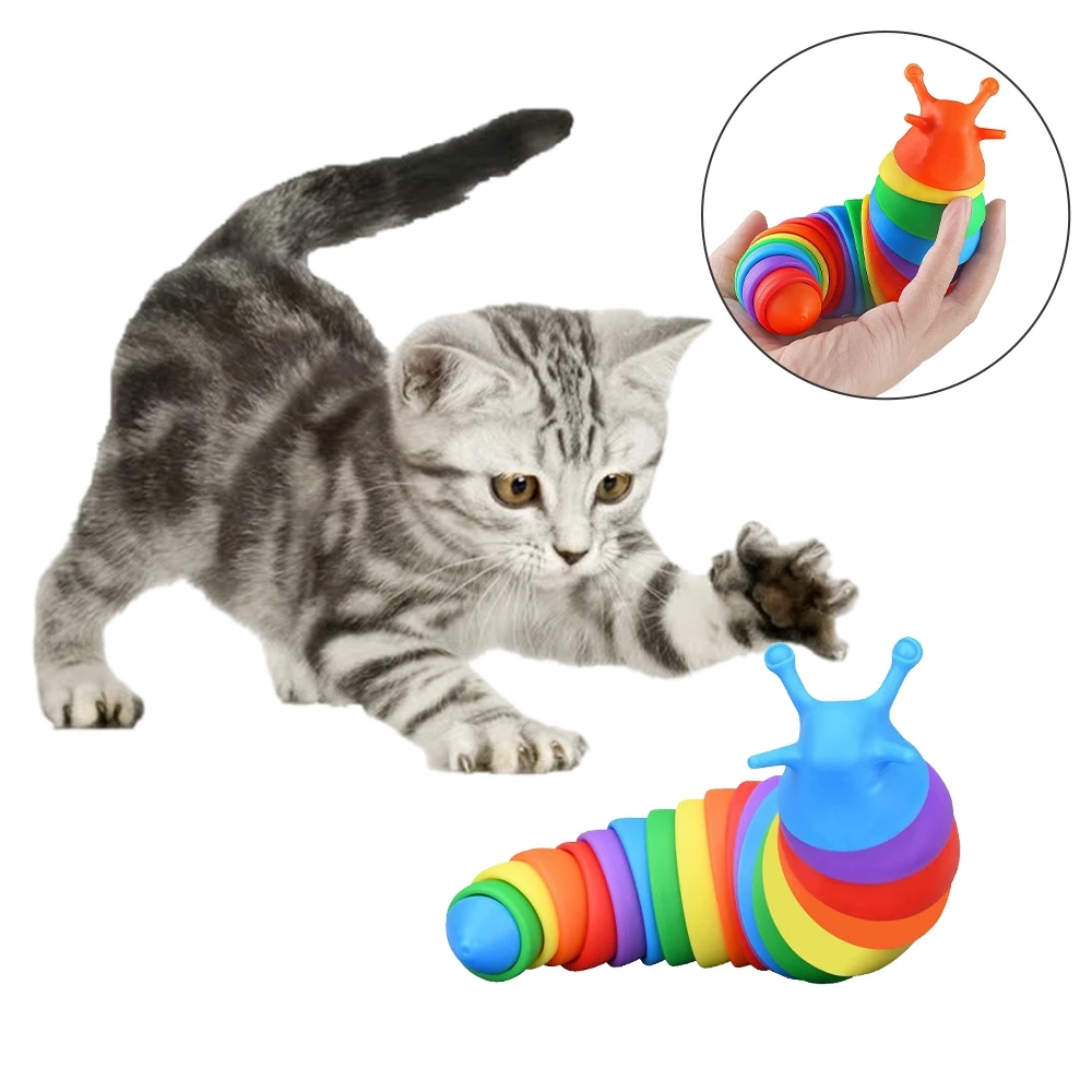 Compre 360 rotação inseto gato brinquedo interativo animal de estimação cão  brinquedo descomprimir lagarta ponta do dedo caracol brinquedos para  animais de estimação