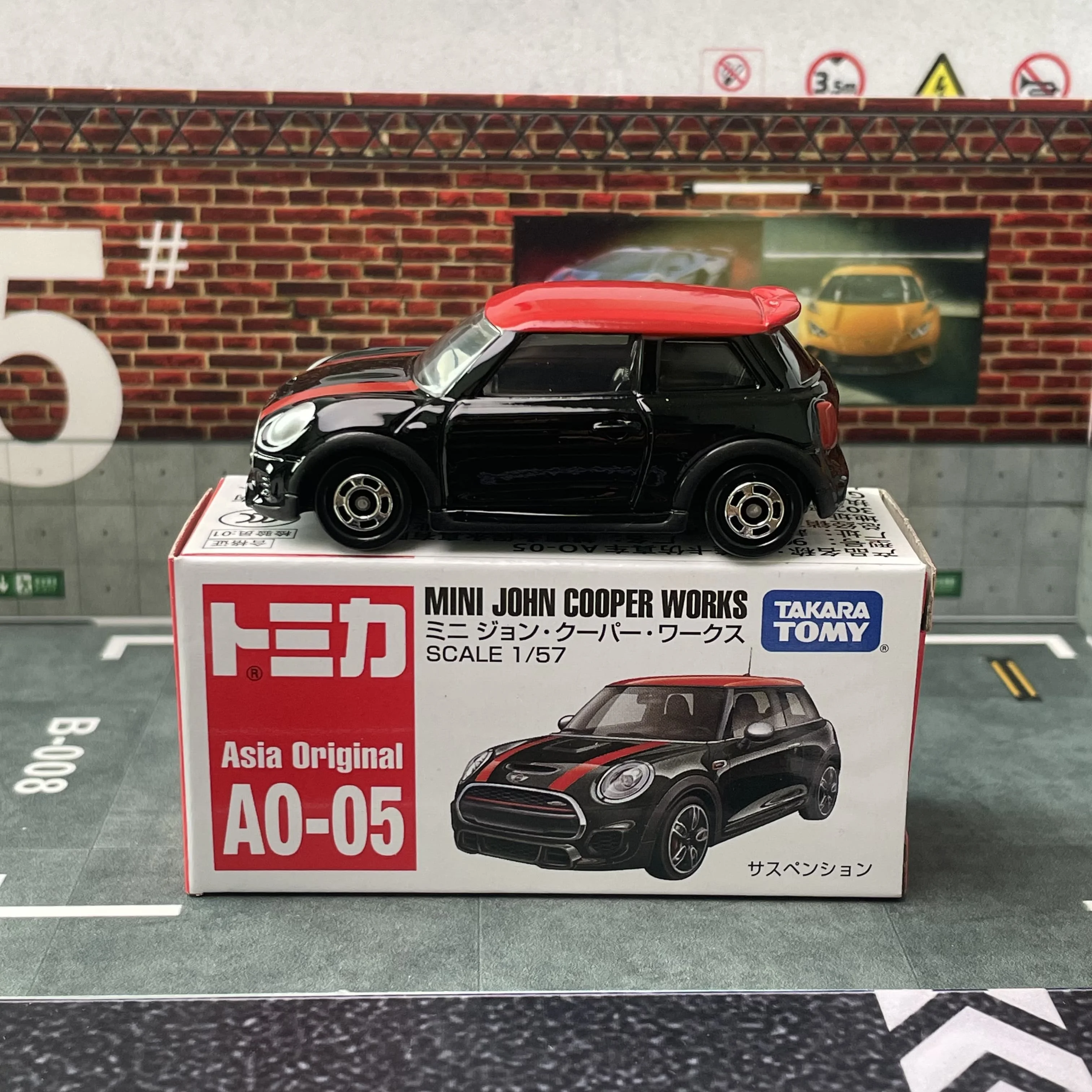 Takara Tomy Tomica Asia Original A0-05 MINI John Cooper Works