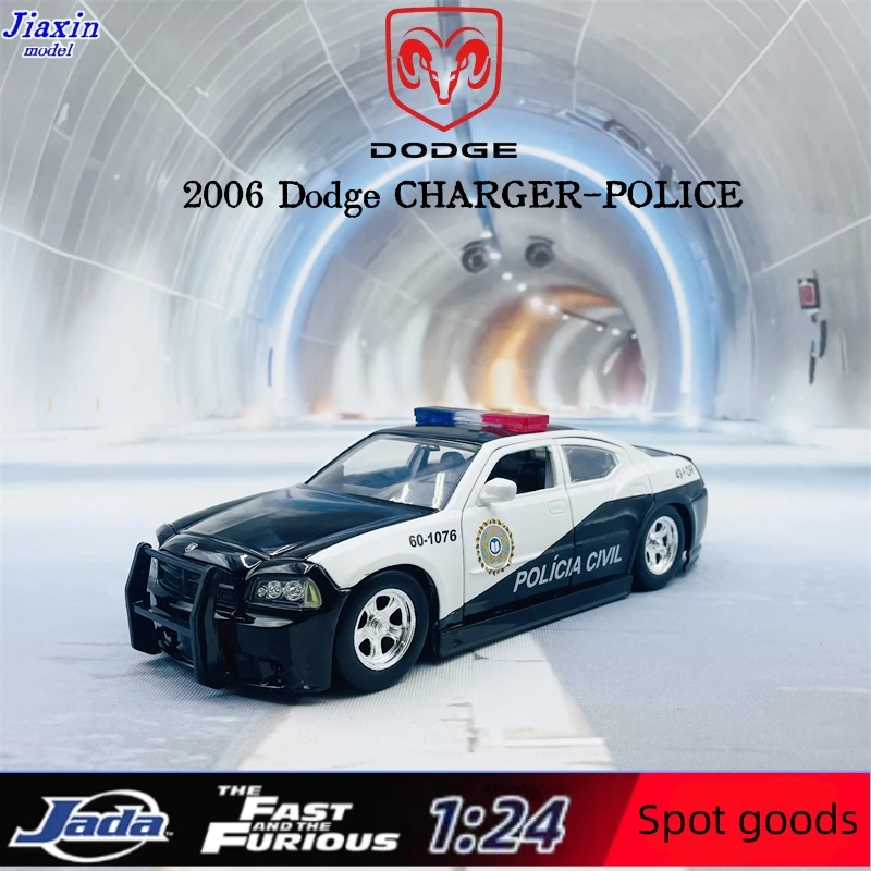 

Jada1:24 2006 Dodge Police Car Fast & Furious collection piece simulated alloy model for children's birthday gifts