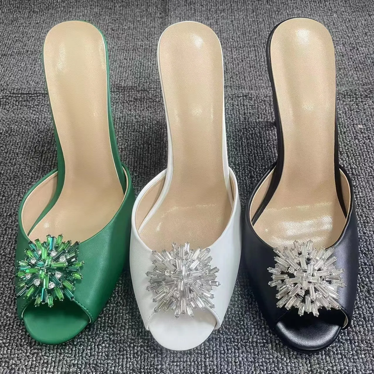 

2022 Elegant Rhinestone Flowers Open Toe Green Sandals Women's Stiletto High Heels Slippers Luxury Slipers Style Sexy Party