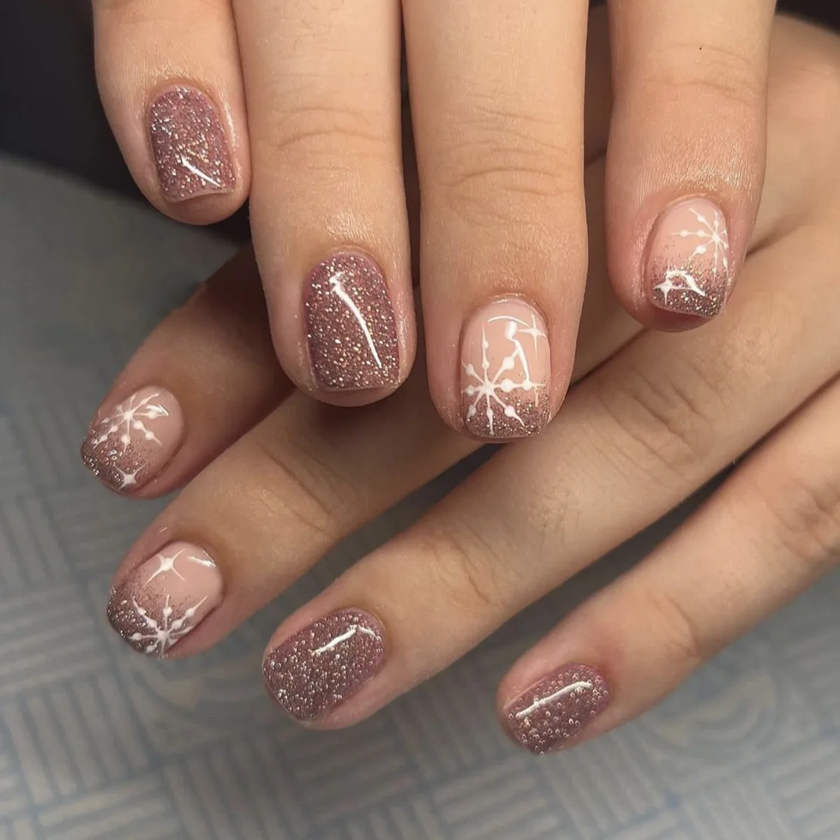 Faux Ongles Dorés 24 Pièces Avec Colle - Kit Manucure Instantanée Neuf Sous Blister