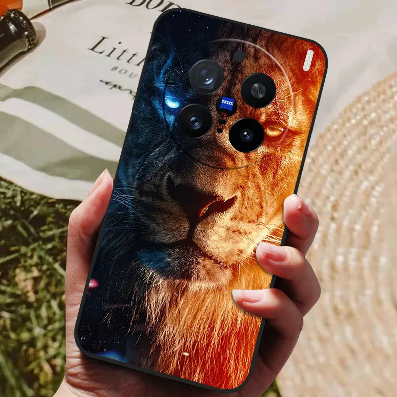 Luxury Painted Silicone Back Cover - Protective Shell