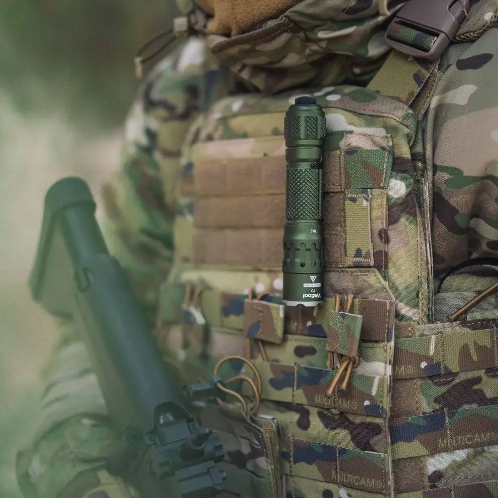 Weltool T2 TAC 2040ルーメン LED 戦術懐中電灯 1900 ルーメン トーチ