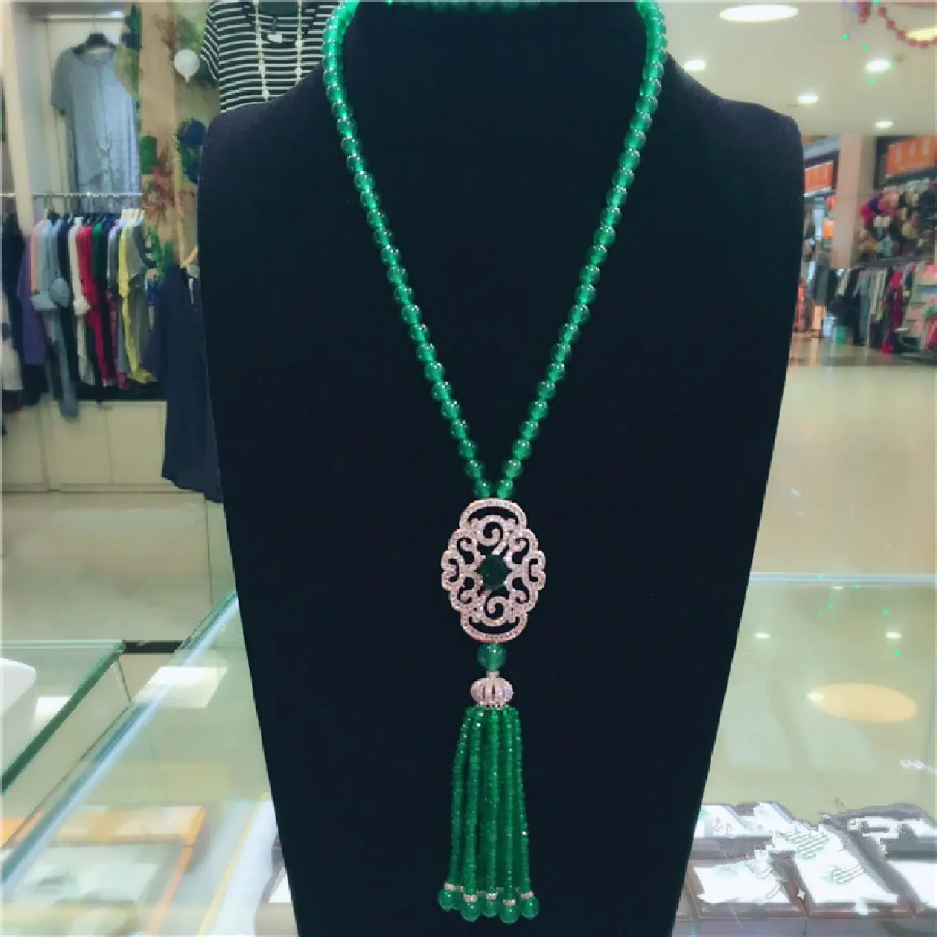 

hot sell new natural green stone micro inlay zircon clasp tassel necklace long sweater chain fashion jewelry