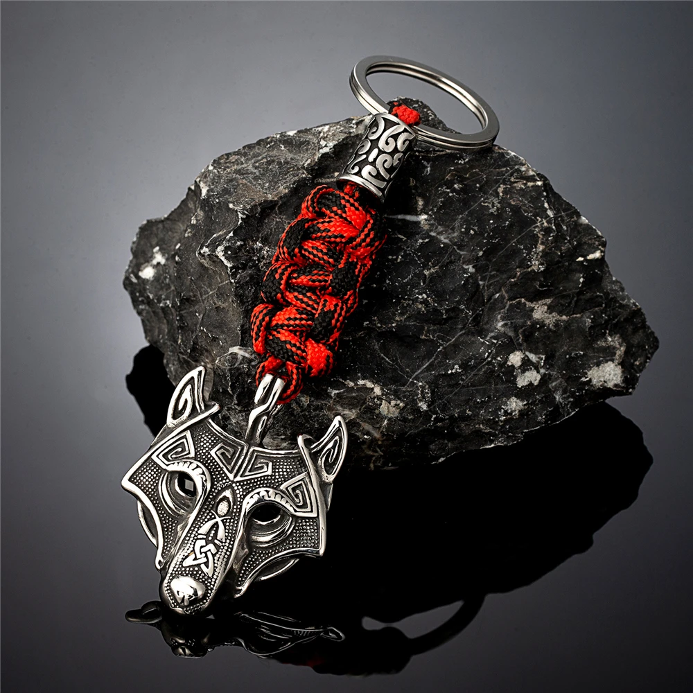 O Significado de Lobisomem e Como Este Pingente Nórdico Captura sua  Essência Mítica, image size:1000x1000