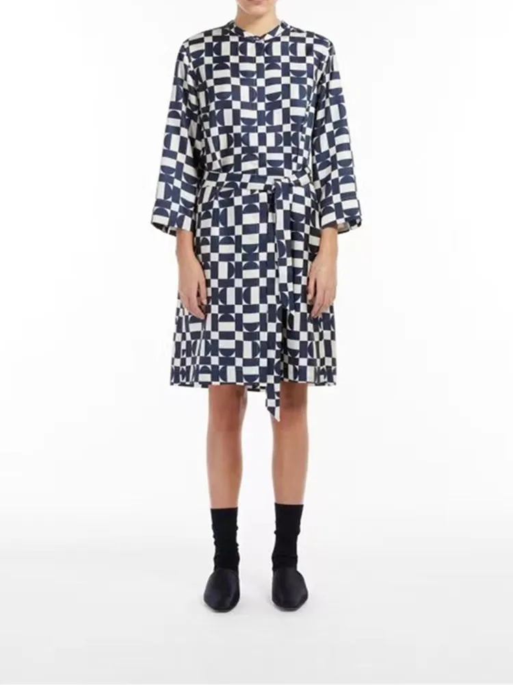 

2022 Autumn Geometric-Print Women Knee-Length Dress Retro O-Neck Lace-Up 100% Silk Female Robe with Sashes