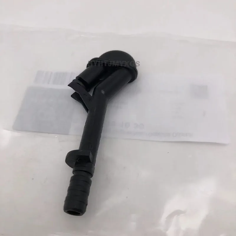 Engine camshaft bracket drain pipe for Mercedes Benz
