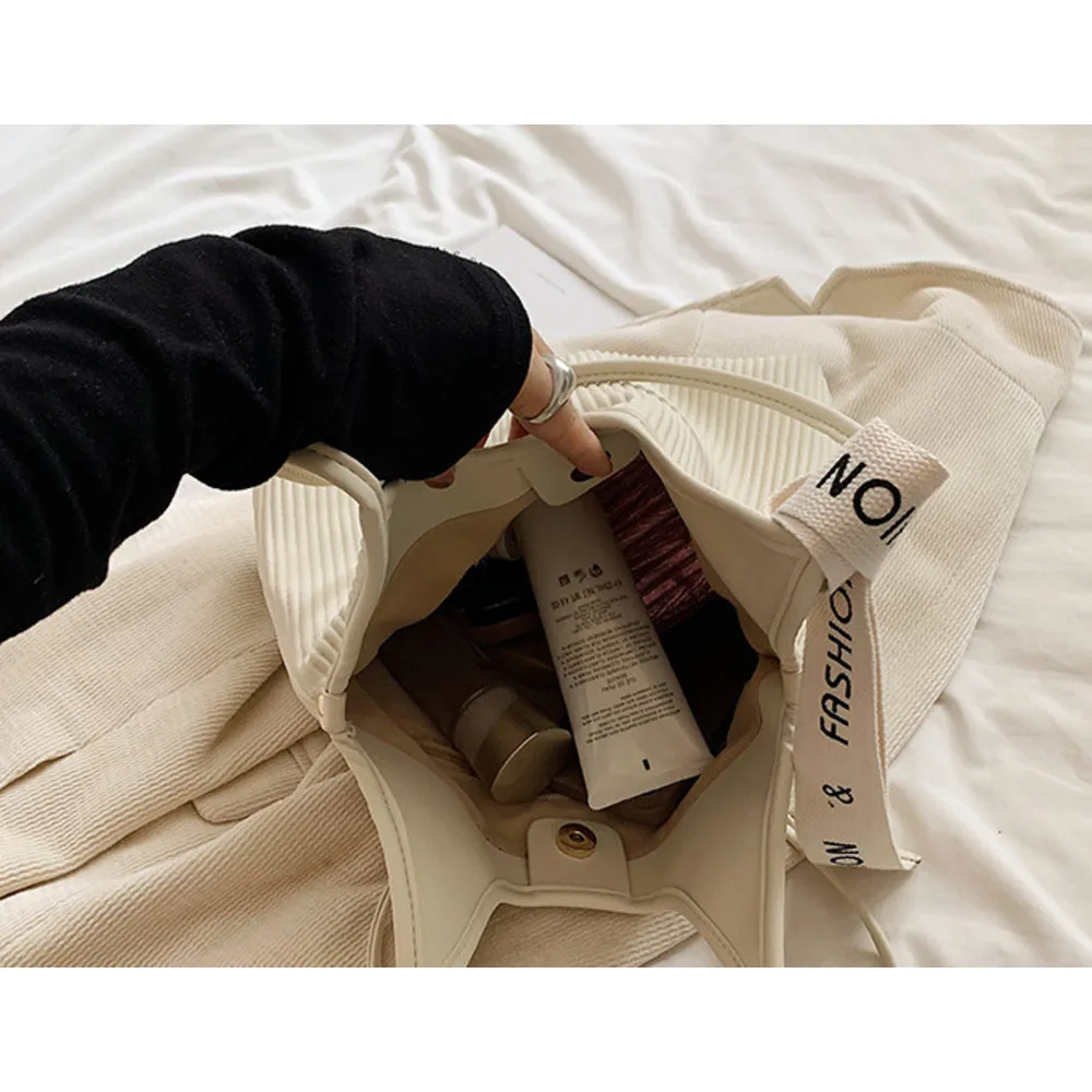 Borsa tote semplice e alla moda per le donne 2024 nuova borsa a tracolla casual alla moda in stile coreano di grande capacità, sensazione di alta qualità_voghion.com