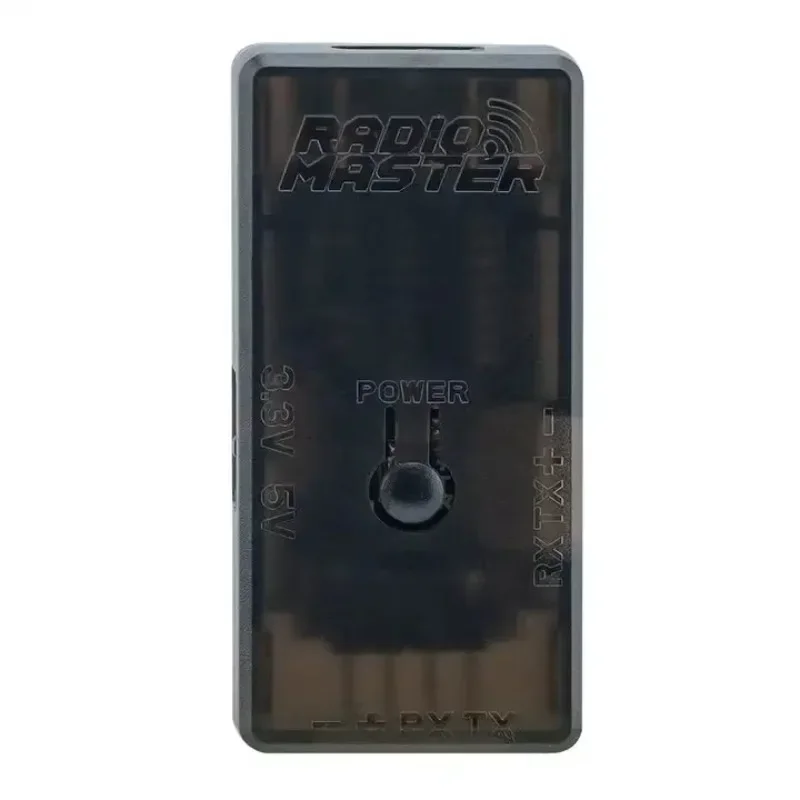 RadioMaster RP3 Récepteur ELRS 2.4GHz connecté via USB-C à un câble, avec antenne dépliée