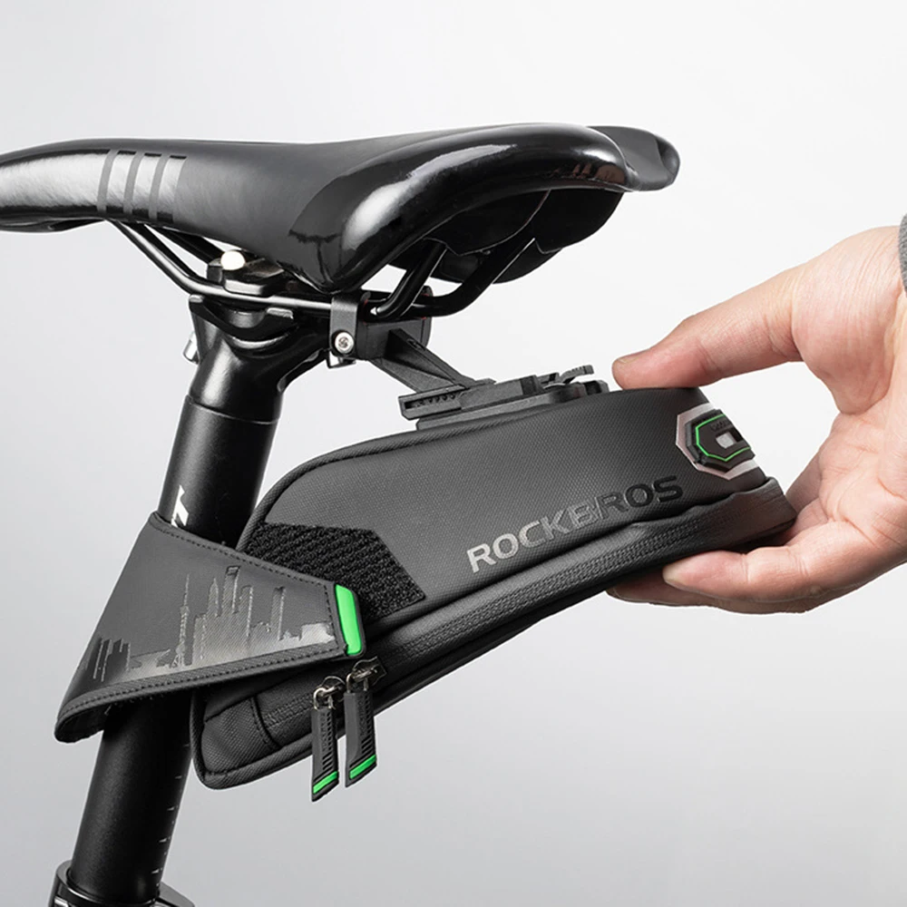 ROCKBROS Fahrrad-Hecktasche, Rennrad, Reiten, Rücksitztasche, wasserdichte Fahrradtasche, Schnellverschluss-Satteltasche, reflektierender Streifen – Detail 5