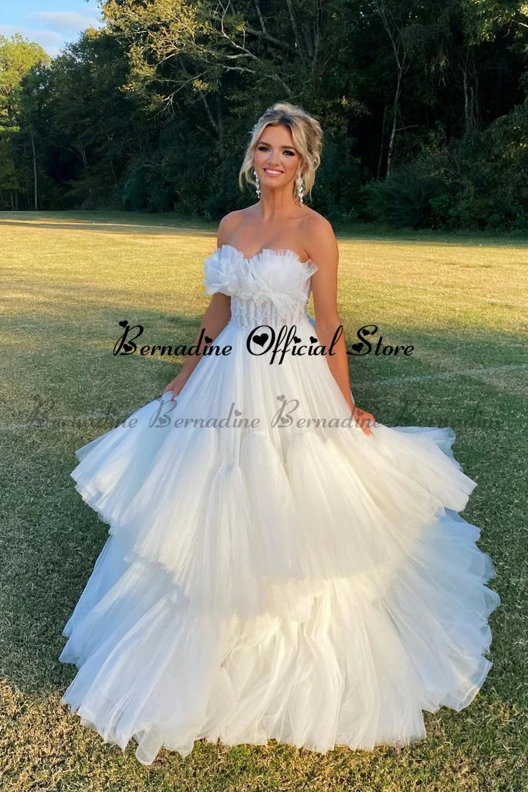 Vestido em camadas sem alças respirável, Uma linha de formatura vestidos, Vestido de noite personalizado, Vestido de formatura clássico