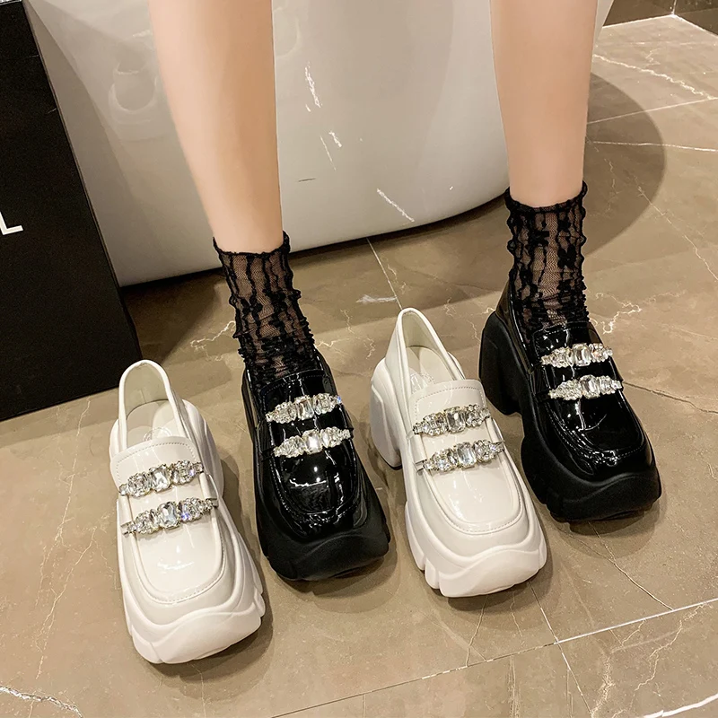 

Spring Autumn Patent Leather British Style Round Toe High-heels Loafer Shoes Thick-Soled Shallow Shoes Women Pumps Casual Shoes