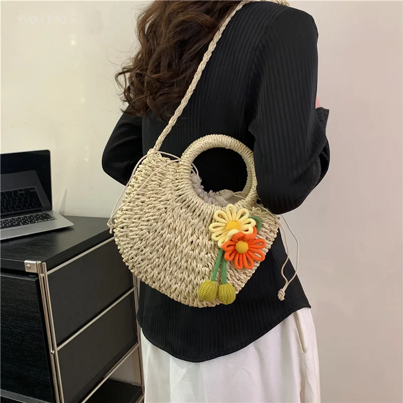 New and Energetic Cute Rural Style Women's Simple Handbag Casual and Versatile Woven Personalized High-end Crossbody Bag