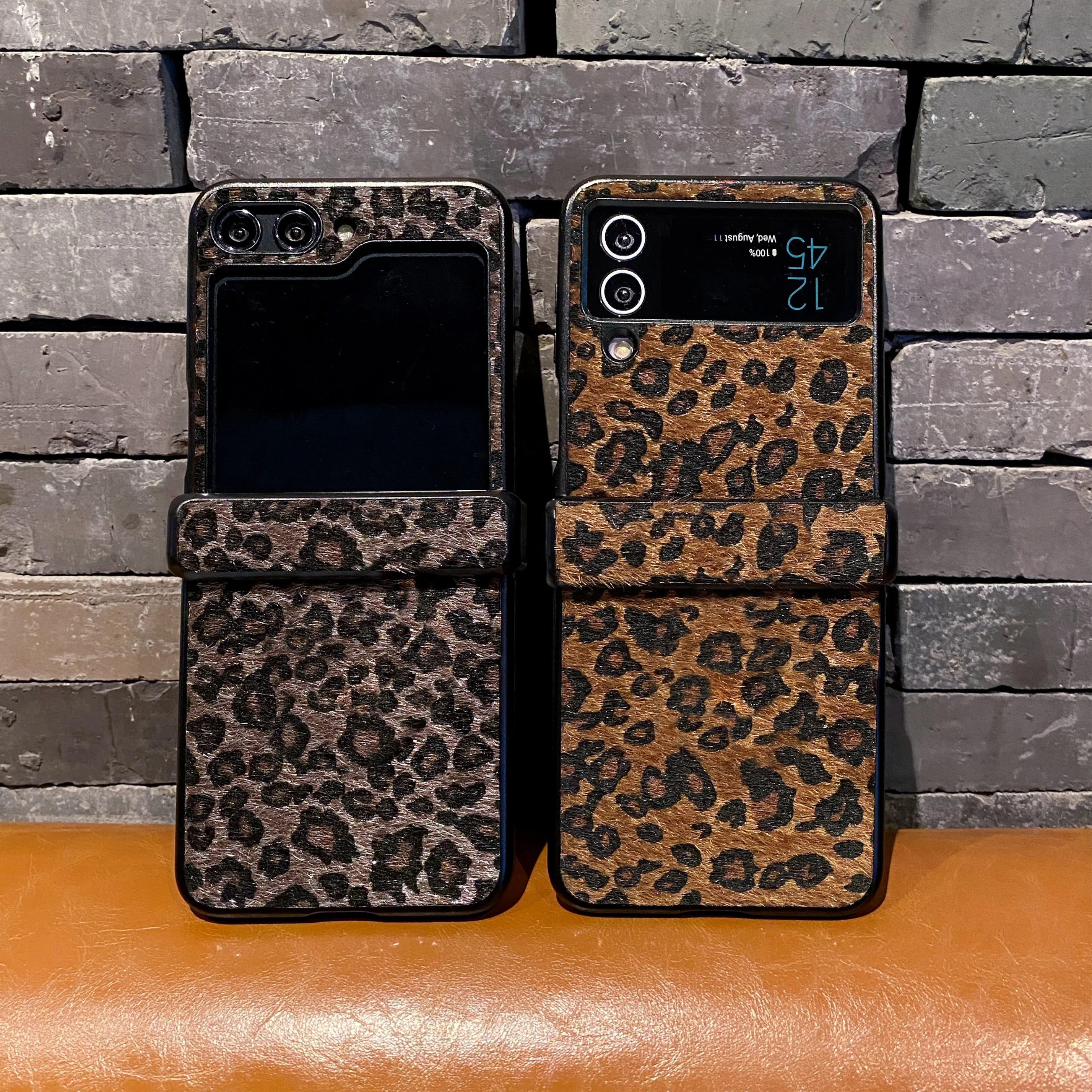 Leopard Leather Plush Textured Back Cover - 3-Piece Hard PC Phone Case