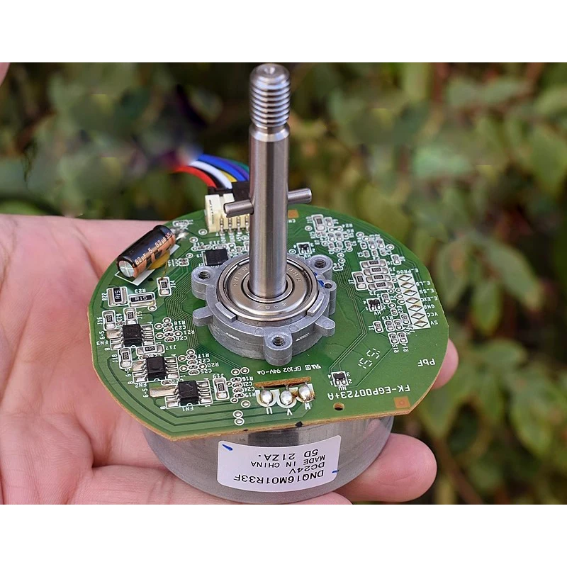 DNQ16M01R33F 3000 об/мин DC24V 80 Вт передние и задние бесщеточные двигатели для вентилятора