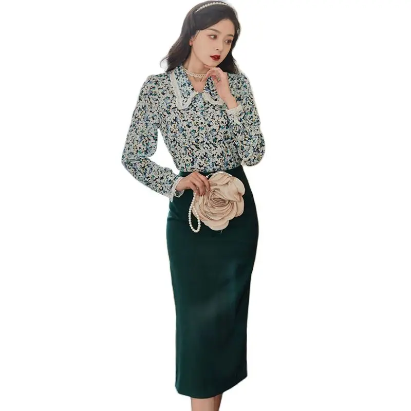 

2022 New Style Vintage Floral Shirt Green Skirt Suit Free Shipping