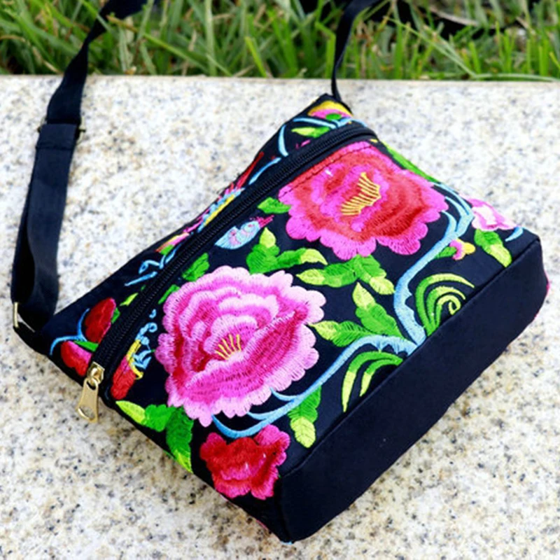 Embroidered Crossbody Bag, Women's Canvas Shoulder Bag, Stylish Travel Crossbody Bag, Women's Purses