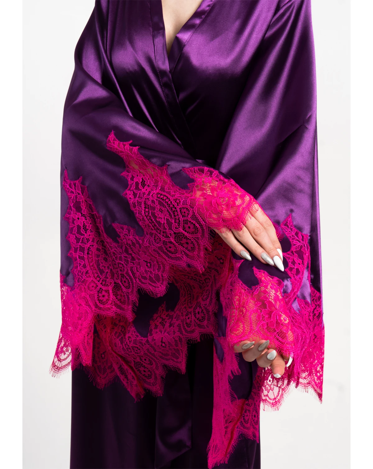 Elegant Purple Silk Women's Nightwear Skin Friendly Comfort Pajamas Flare Lace Sleeves Housecoat Sleepwear Size Customized