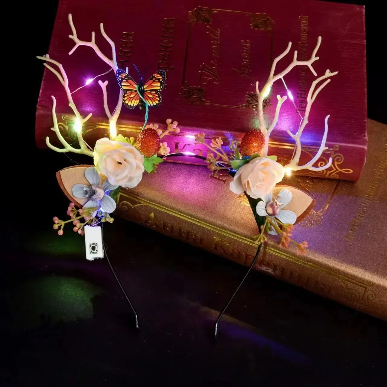 New Christmas LED Light Antlers Hair Band Cute Fairy Glowing Elk Hairpin Hair Clip Women Girls Christmas Accessories