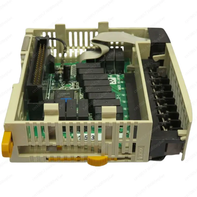 24 VDC/250 VAC 16채널 릴레이 출력 모듈 CQM1-OC222 CQM1OC222 기계 SYSMAC과 호환 가능