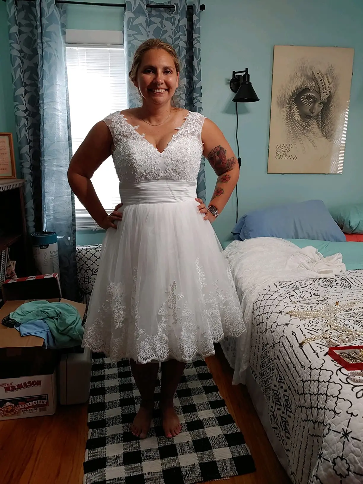 Plus Size Purple Lace Wedding Guest Dress - V-Neck Knee Length Cocktail Party Dress For Semi-Formal Events