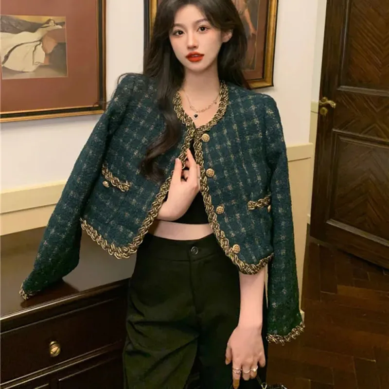 

Wool Plaid Cropped Jacket Women Elegant Vintage Twist Long Sleeve Single Breasted Jacket Autumn Green Gold Line Outerwear