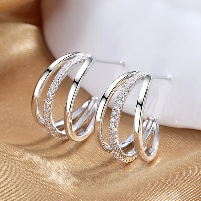 Huitan Silver Color Claws Stud Earrings with Crystal AAA CZ Stone Modern Design Fashion Versatile Accessories Women 2022 Jewelry E1861
