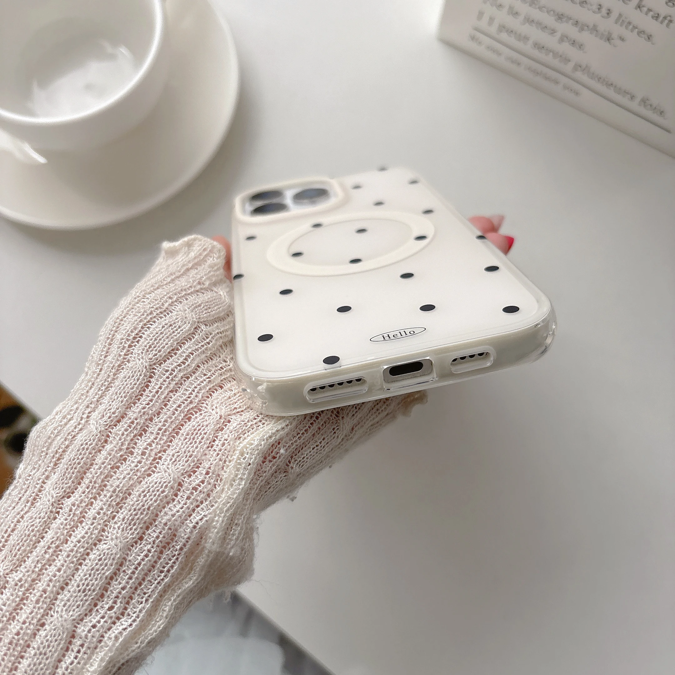 Polka Dots Magnetic Phone Case For iPhone 14 15 16 17 Pro Max Hybrid Cover 6
