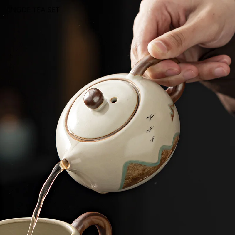 1PCS 180ml beige Ru kiln ceramic Xi Shi teapot Chinese household retro kung fu tea brewing teapot