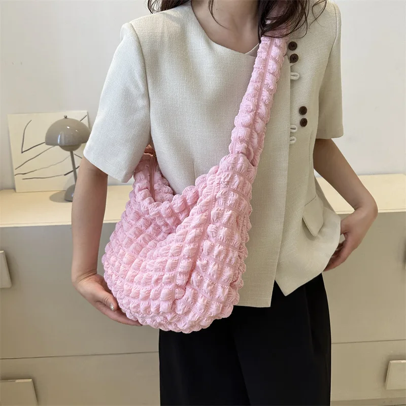 

Women Cloud Shoulder Bag Quilted Pleated Bubbles Large Capacity Female Underarm Bag Tote Shopping Bag Soft Ruched Crossbody Bag