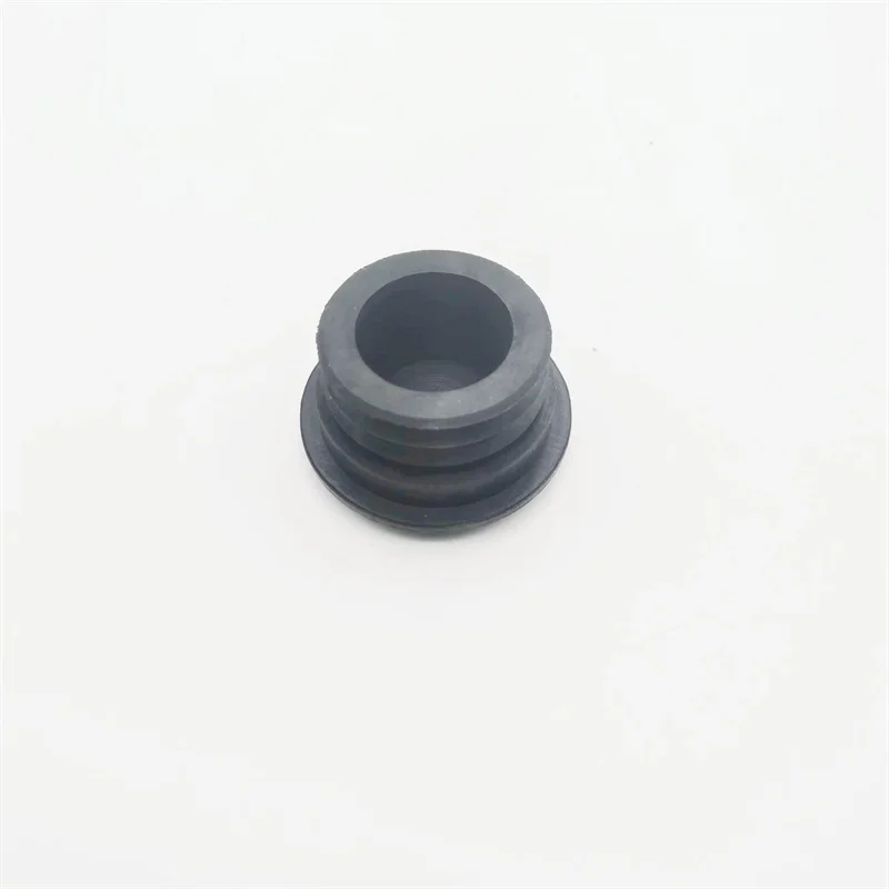 6130-12-8610,6204-11-8610,Cap Oil Filler KOMATSU 2D94,3D94,4D102E,4D105,4D94,4D95,4D107,6D107,6D114,6D125,PC130,PC200,PC360