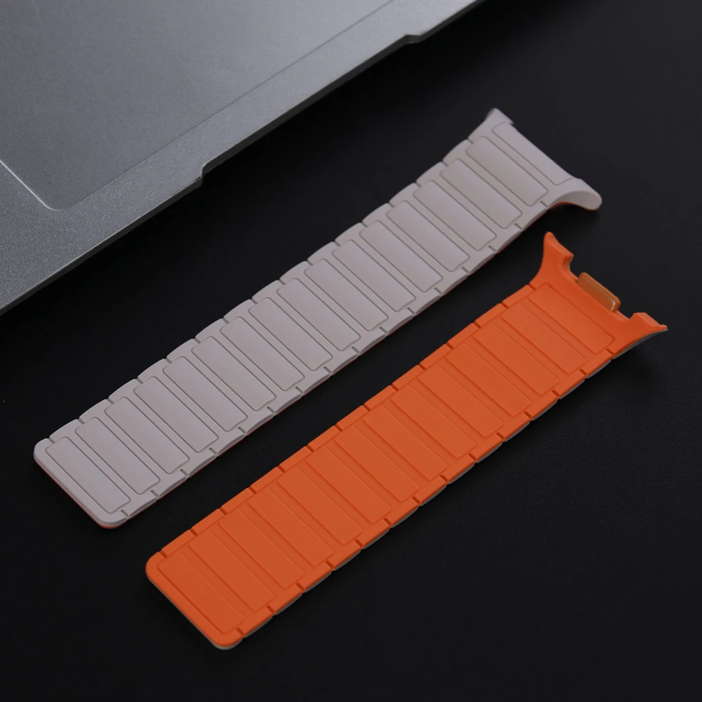 Seamless Magnetic Silicone Loop Band for Galaxy Watch 8 Classic