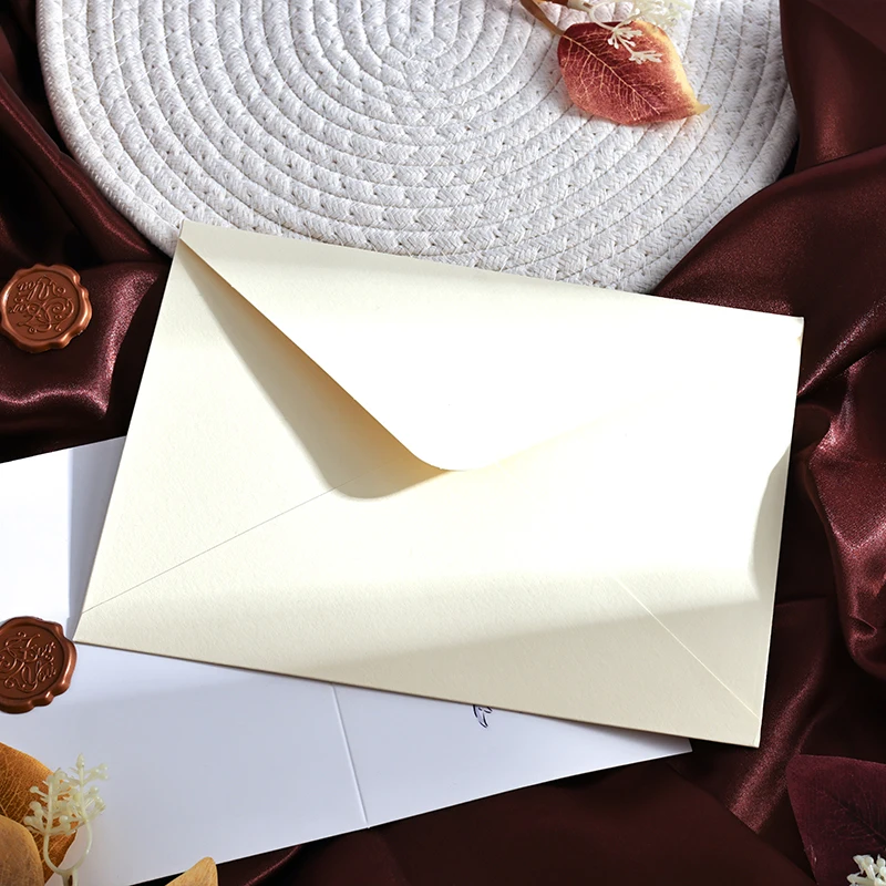 10pcs 다채로운 21.5x15.5cm 결혼식을위한 봉투 250g 종이 초대장 작은 카드 비즈니스 문구 용품 보관 가방
